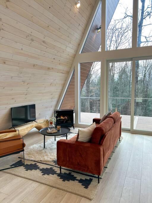Fox Ridge-Black Alder Lodging Logan Kültér fotó