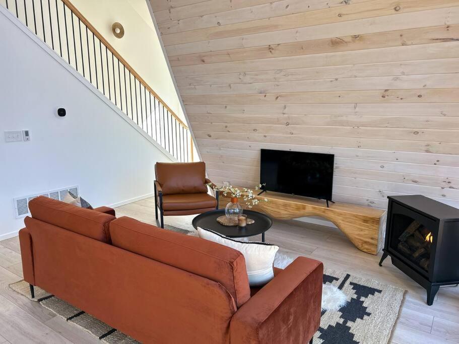 Fox Ridge-Black Alder Lodging Logan Kültér fotó
